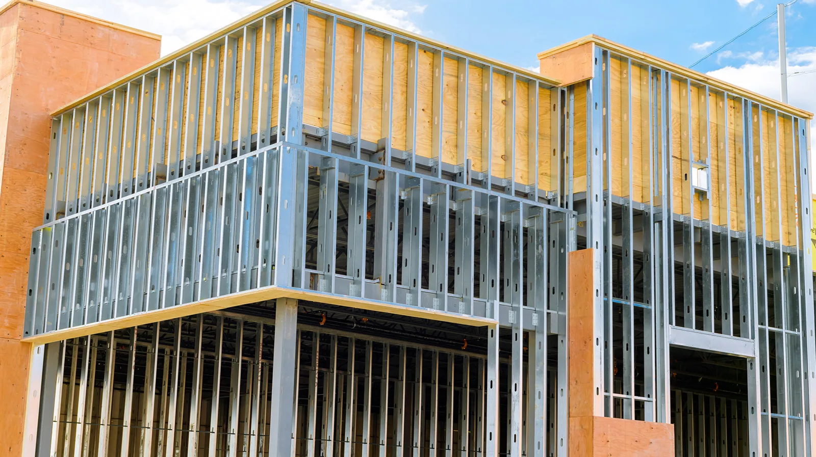 Commercial Roofing for General Contractors in Oxnard, CA