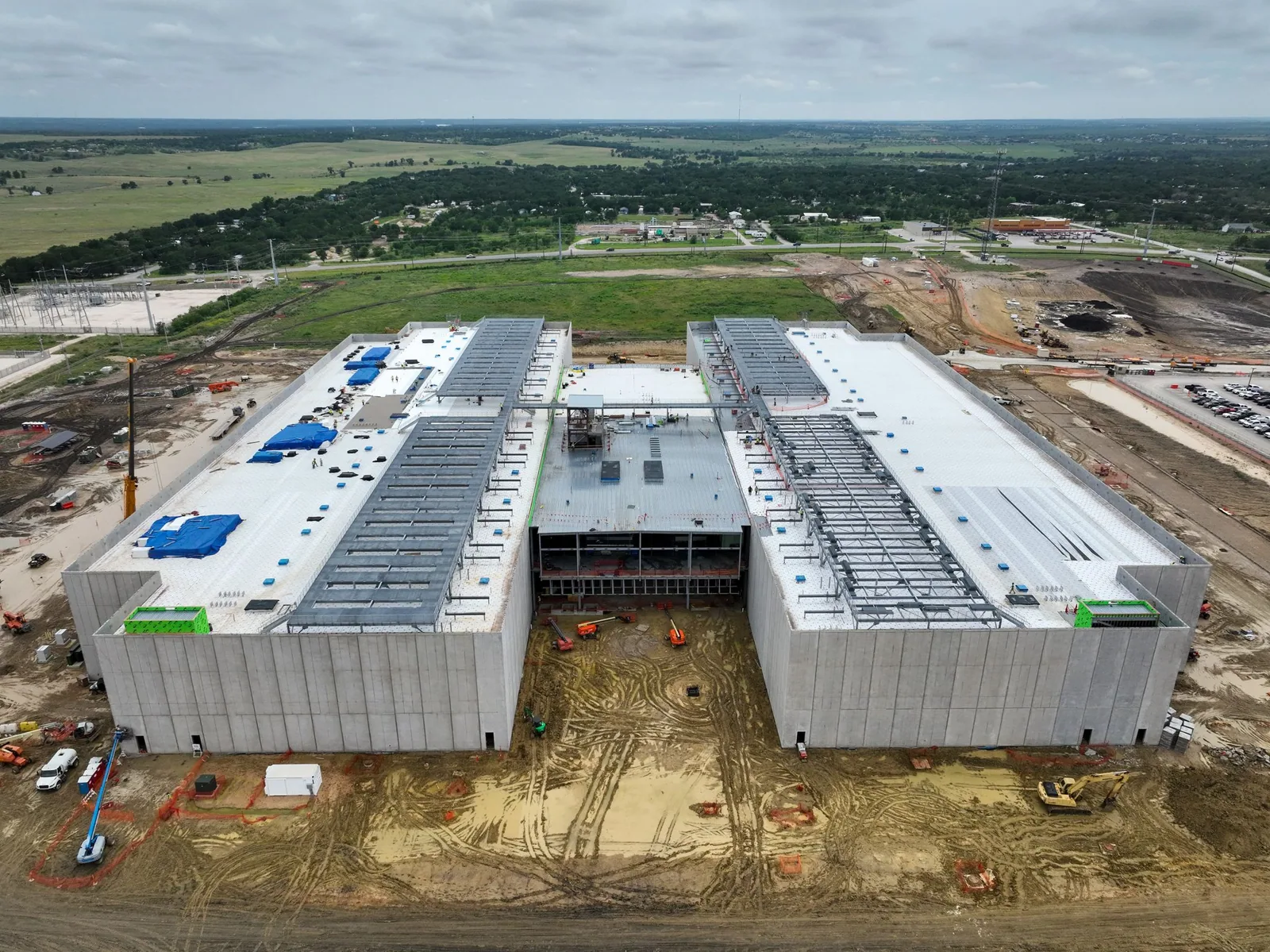 Data Center Roofing in Oxnard, CA