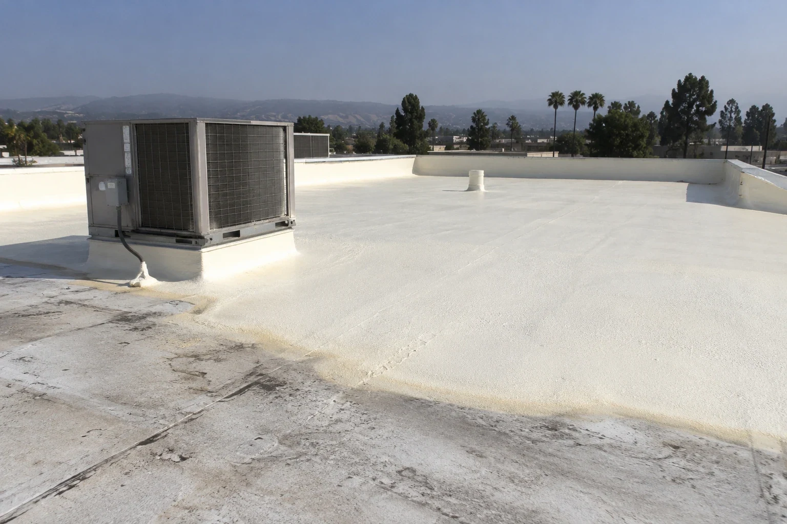Spray Polyurethane Foam Roofing in Oxnard, CA