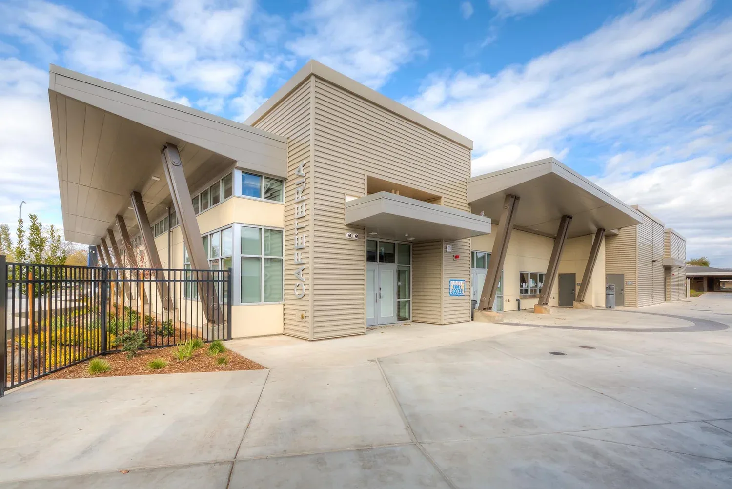 Commercial Roofing in Pleasant Valley Corridor, Oxnard, CA