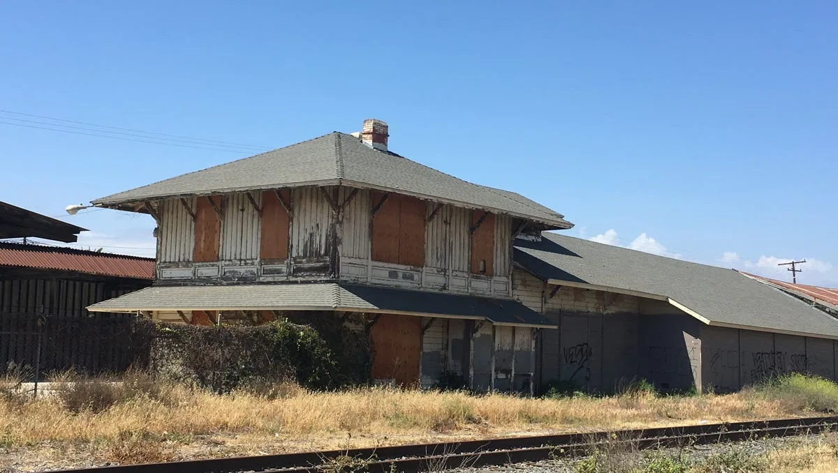 Commercial Roofing in Saticoy, CA