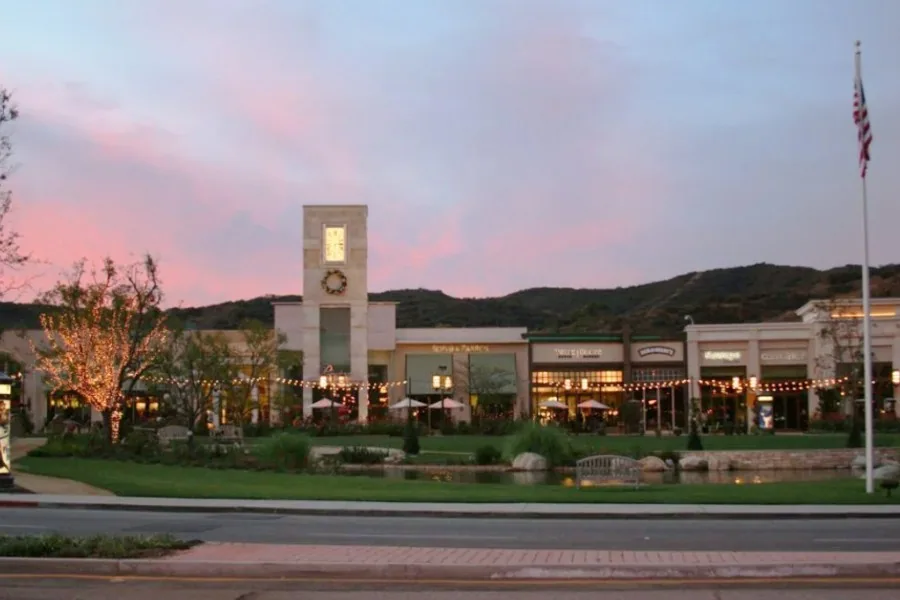 Commercial Roofing in Thousand Oaks, CA